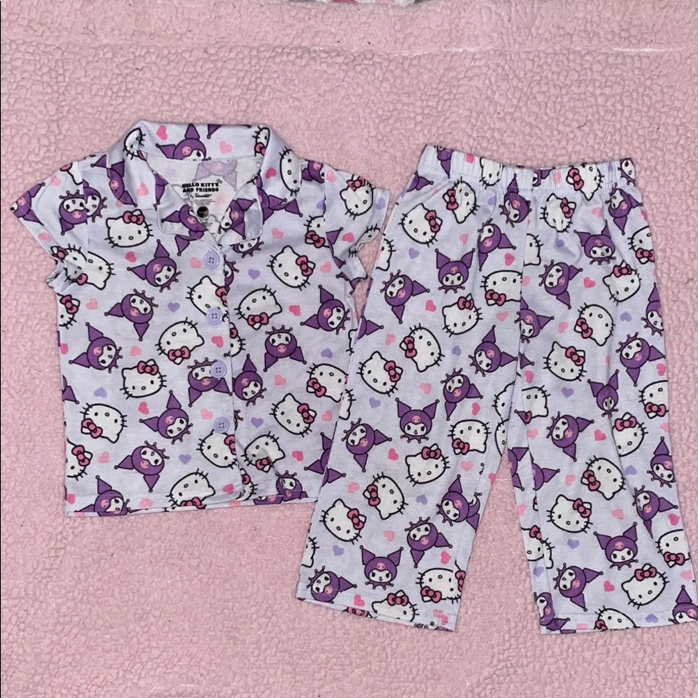 Hello Kitty Kids Pajama Set in Purple and White